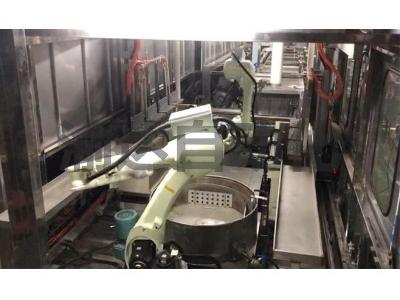 機(jī)器人自動化生產(chǎn)線視頻